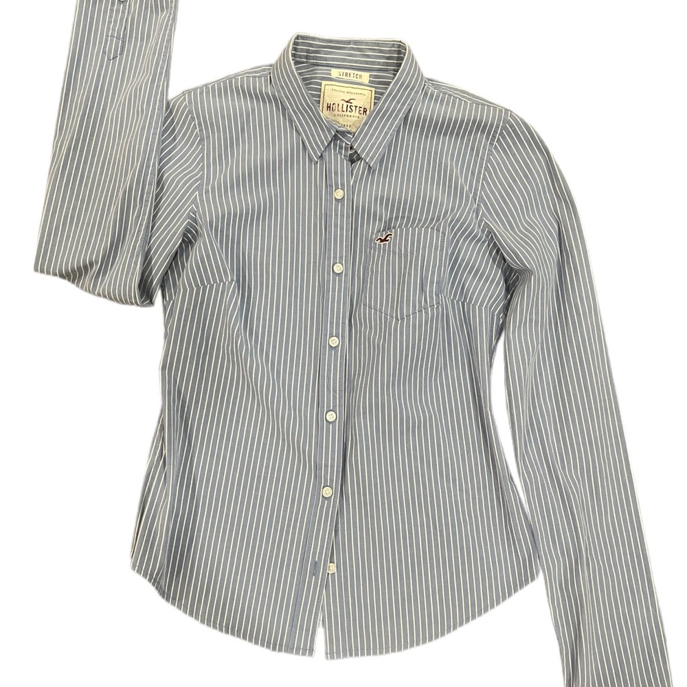 Hollister Women's Blue Striped Shirt